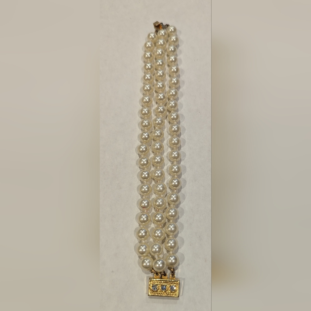 Faux Pearl Bracelet